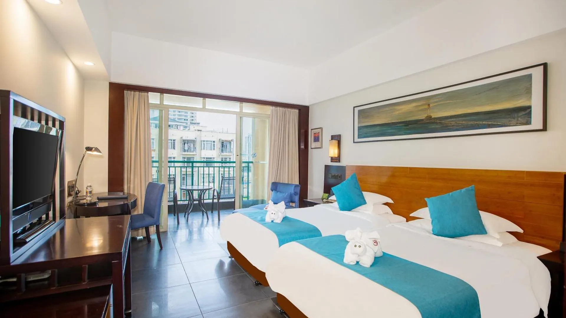 Shengyi Holiday Villa Hotel Sanya 5*,  China
