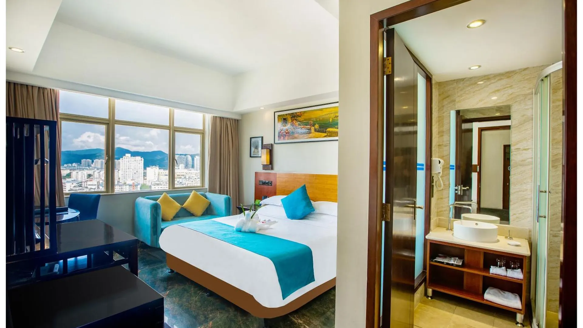 Shengyi Holiday Villa Hotel Sanya 5*,  China